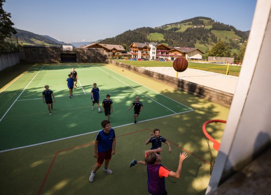 FunCourt - Mehrzweckplatz im Freien
